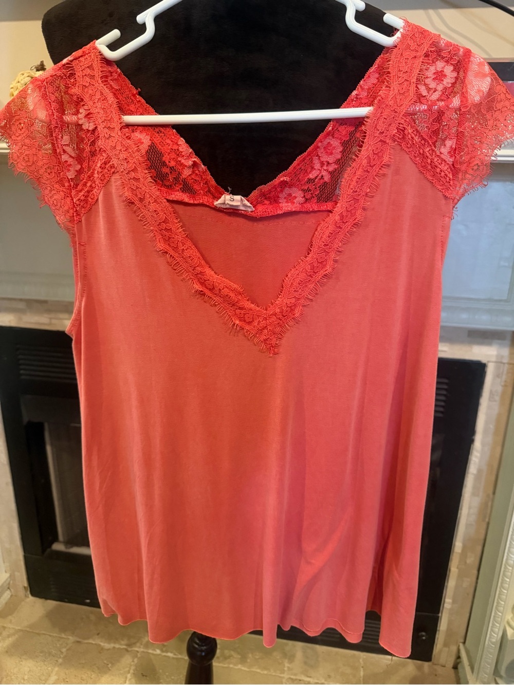 POL Coral Pink Lace-Trim V-Neck Chemise